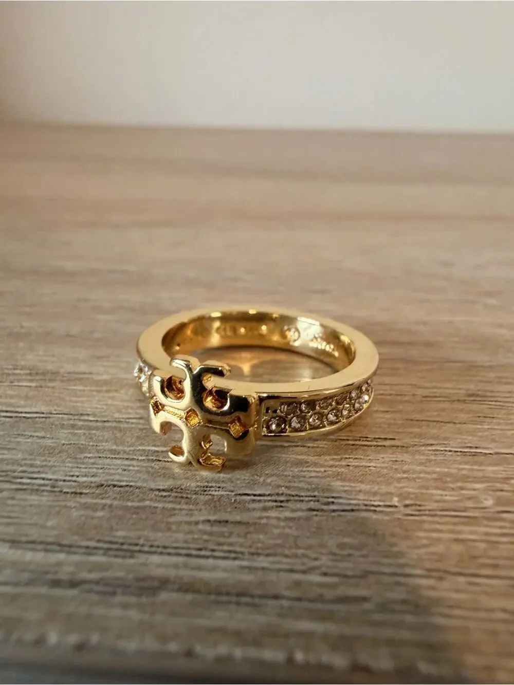 Tory Burch Crystal Miller Logo Ring Gold Tone Pave Size 7